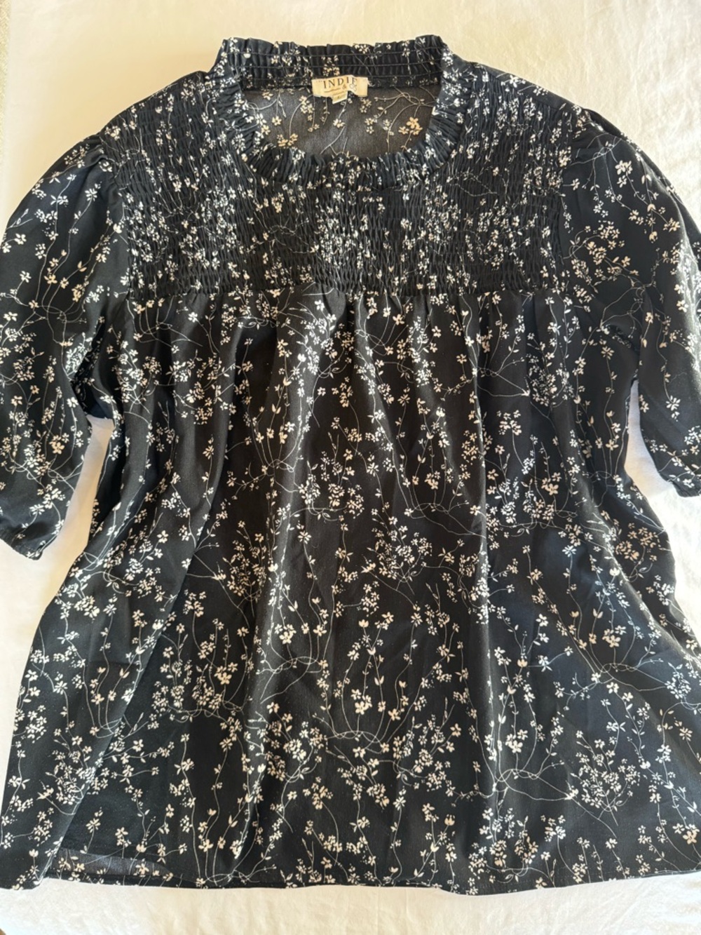 Indie & Co Floral Smocked Black Women's Top Size L